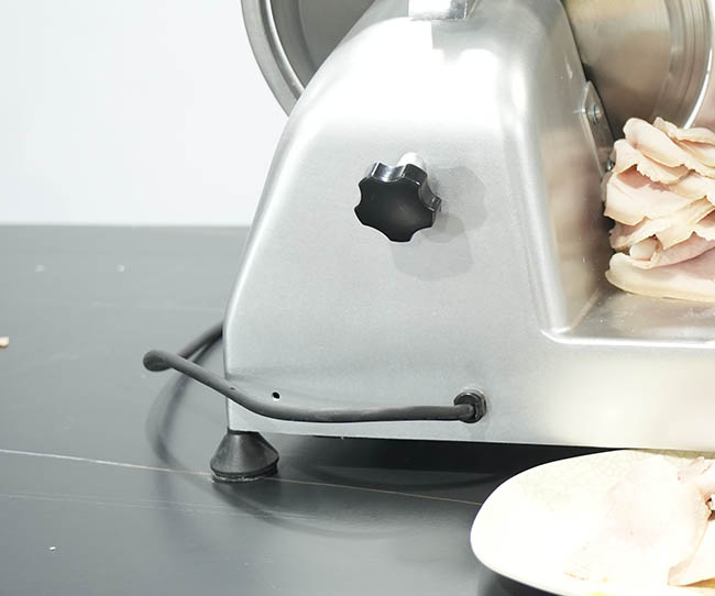 Ch&acirc;n đế bọc cao su 