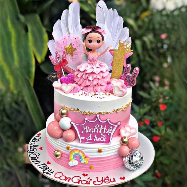 Bánh sinh nhật cho bé gái Barbie 2