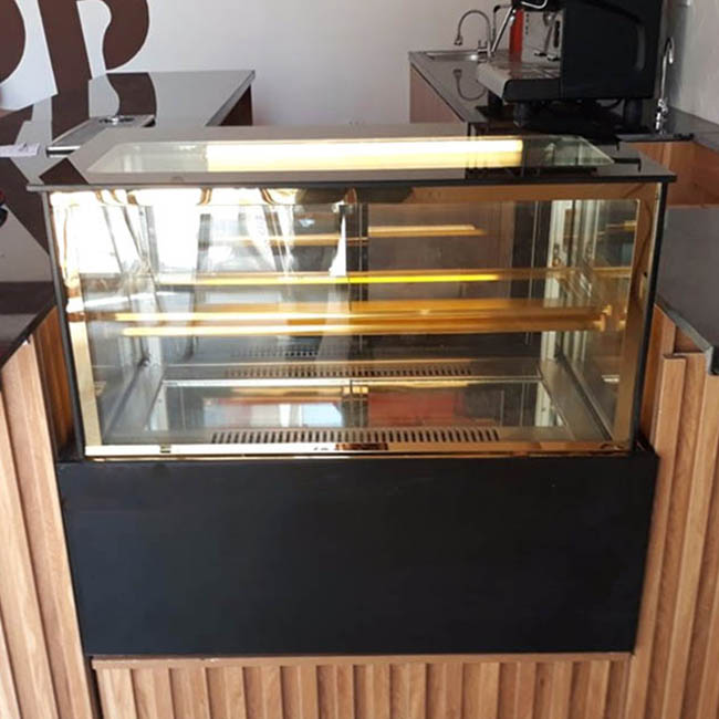 Tủ bánh kem để bàn kính vuông TLZ-90