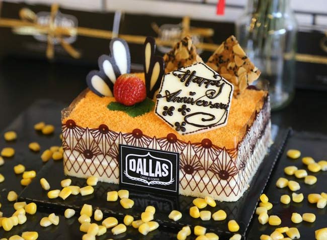 Dallas Cake and Coffee