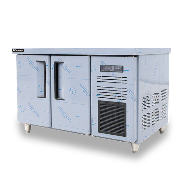 Tủ bàn đông 2 cánh 250l làm lạnh quạt gió