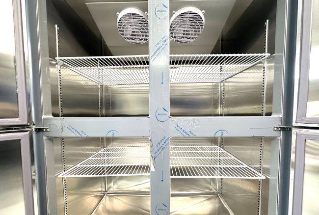 L&ograve;ng tủ đ&ocirc;ng 6 c&aacute;nh